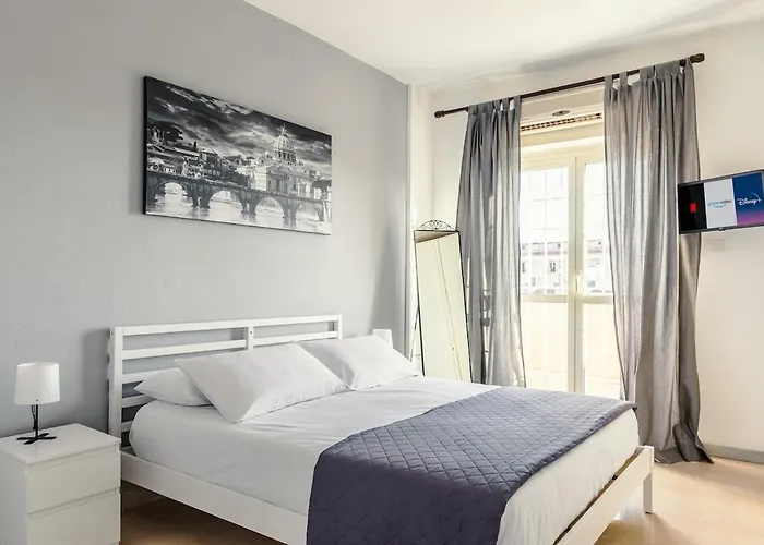 Eur-motagnola Attico 2bedr 280 Terrace View Apartment *
