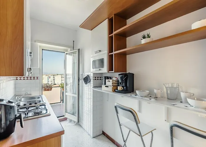 Apartment Eur-motagnola Attico 2bedr 280 Terrace View