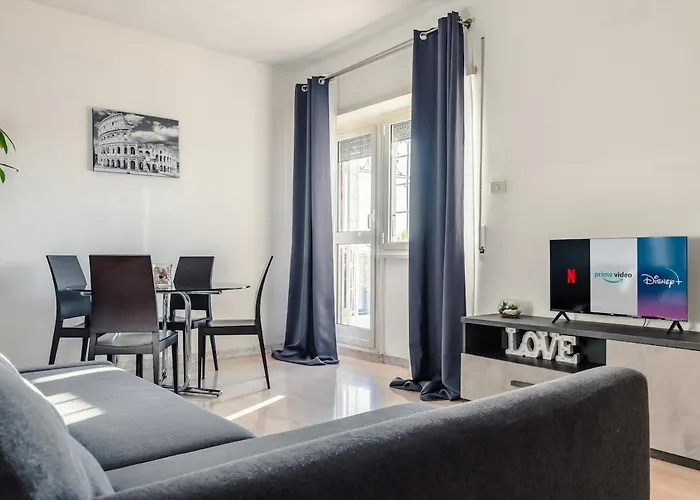Eur-motagnola Attico 2bedr 280 Terrace View Apartment