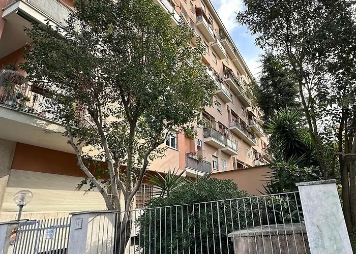 Apartment Eur-motagnola Attico 2bedr 280 Terrace View *